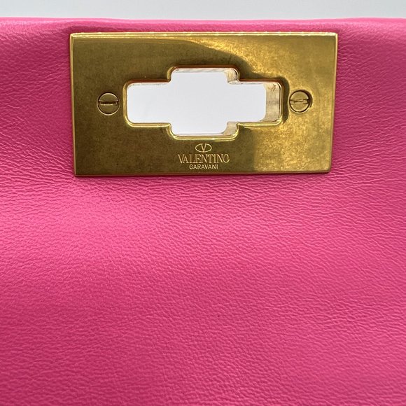 Valentino Garavani Medium Roman Stud Leather Shoulder Bag - Picture 9 of 13